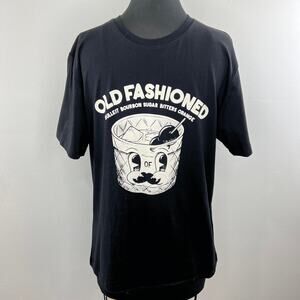 THE DUDES Bear Essentials Black Old Fashioned Drink Crewneck Casual T-Shirt Sz M